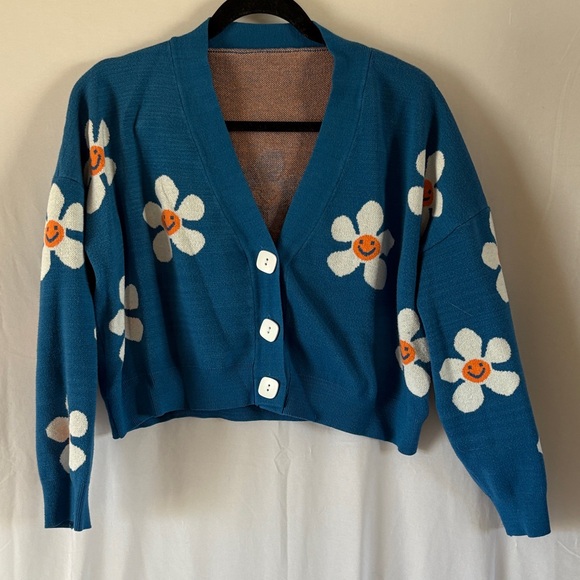 Sweaters - Teal Floral Smiley Cropped Button Cardigan Sweater